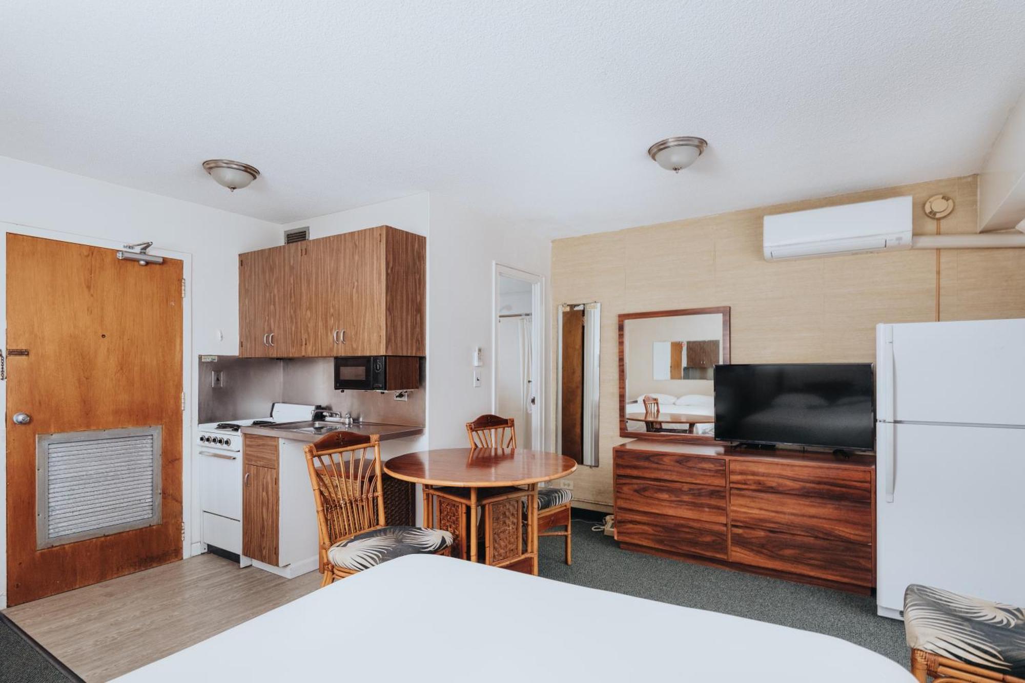 Royal Grove Waikiki Hotell Honolulu Exteriör bild
